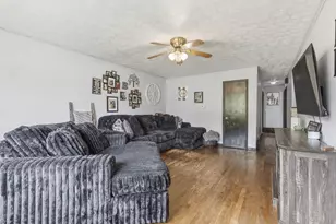 107 Jefferson Ave, Ashville, OH 43103 - Photo 5