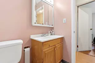 2110 Wadsworth Dr, Columbus, OH 43232 - Photo 17