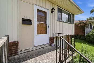 2110 Wadsworth Drive, Columbus, OH 43232 - Photo 3