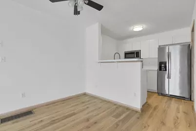 730 Parkbluff Way, Lewis Center, OH 43035 - Photo 9