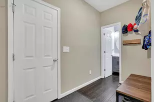 208 Delaware Dr, Delaware, OH 43015 - Photo 23