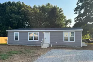 18889 Shriner St, Laurelville, OH 43135 - Photo 1