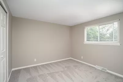 3461 Dillward Drive, Columbus, OH 43219 - Photo 17