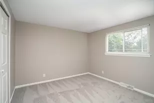 3461 Dillward Dr, Columbus, OH 43219 - Photo 17