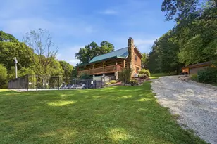 37775 Coonville Rd, New Plymouth, OH 45654 - Photo 13