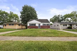3373 Roswell Dr, Columbus, OH 43227 - Photo 3
