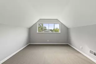 3373 Roswell Dr, Columbus, OH 43227 - Photo 19