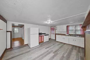 21606 E Sams Creek Rd, Laurelville, OH 43135 - Photo 7