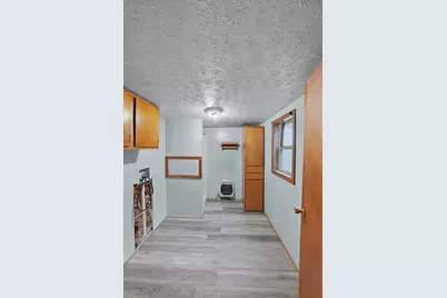 21606 E Sams Creek Road, Laurelville, OH 43135 - Photo 9