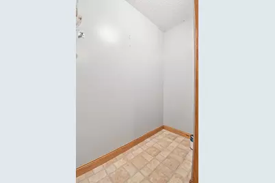 5350 Pond View Drive, Westerville, OH 43081 - Photo 23