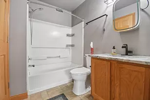 5350 Pond View Dr, Westerville, OH 43081 - Photo 21