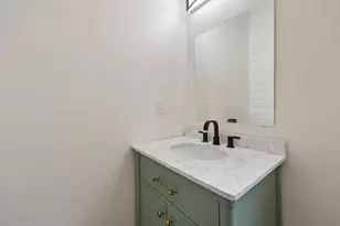 576 N 12th St, Newark, OH 43055 - Photo 9