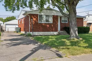 751 Glenmoor Dr, Columbus, OH 43228 - Photo 3