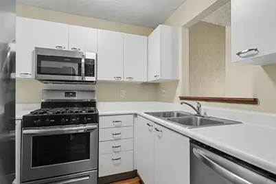 5641 Wigmore Drive #51E, Columbus, OH 43235 - Photo 9