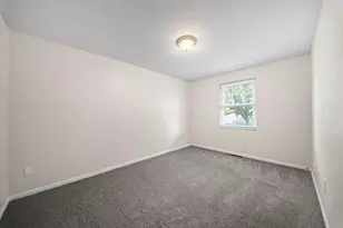5155 Lindora Dr, Columbus, OH 43232 - Photo 17