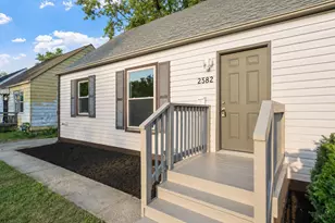 2582 Atwood Terrace, Columbus, OH 43211 - Photo 3