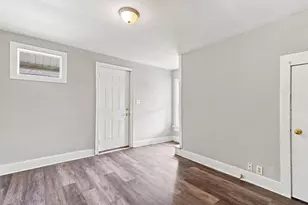 2884 E 9th Ave, Columbus, OH 43219 - Photo 5