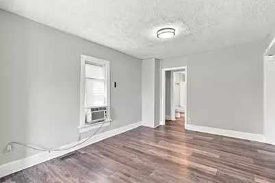 2884 E 9th Avenue, Columbus, OH 43219 - Photo 9