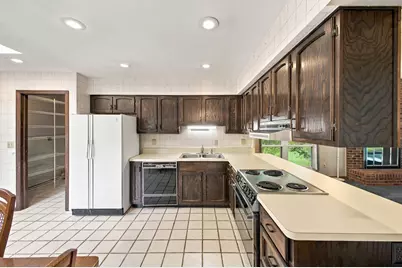 159 E Schrock Road, Westerville, OH 43081 - Photo 15