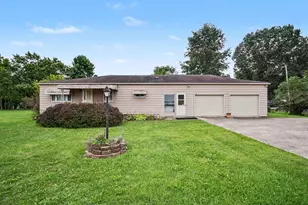 2336 W Fair Ave, Lancaster, OH 43130 - Photo 1