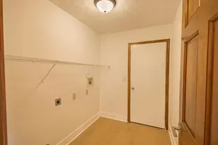 4581 Huntwicke Dr, Hilliard, OH 43026 - Photo 15