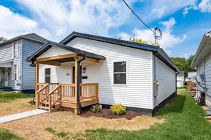 823 Race St, Zanesville, OH 43701 - Photo 1