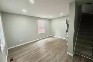750 S Harris Ave, Columbus, OH 43204 - Photo 1