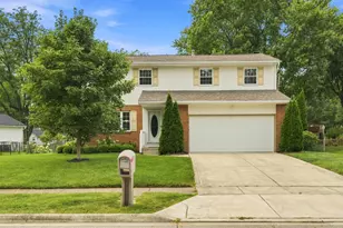 261 Brookhaven Dr E, Columbus, OH 43230 - Photo 1