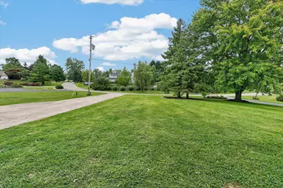 2600 Karok Drive, London, OH 43140 - Photo 5