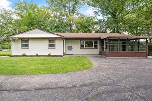 2255 Cherokee Dr, London, OH 43140 - Photo 3