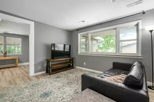 2255 Cherokee Dr, London, OH 43140 - Photo 7