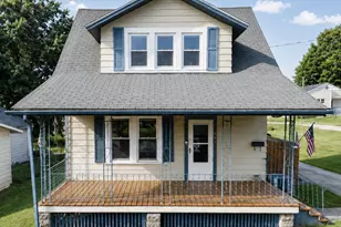 821 Caldwell St, Zanesville, OH 43701 - Photo 1
