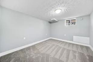 1885 Case Rd, Columbus, OH 43224 - Photo 29