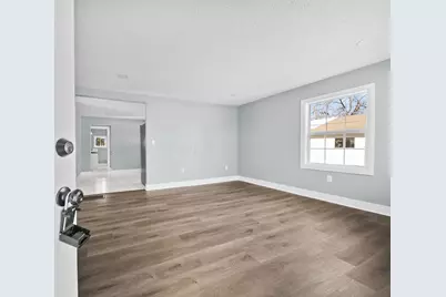 1885 Case Road, Columbus, OH 43224 - Photo 7