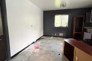 1199 Miller Ave, Columbus, OH 43206 - Photo 5