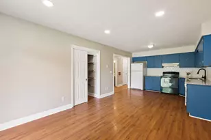 1938-1940 Hampstead Dr, Columbus, OH 43229 - Photo 15