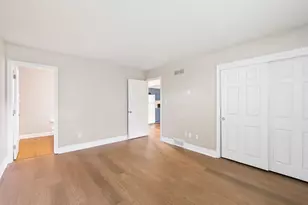 1938-1940 Hampstead Dr, Columbus, OH 43229 - Photo 27
