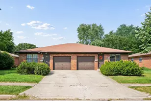 1938-1940 Hampstead Dr, Columbus, OH 43229 - Photo 5