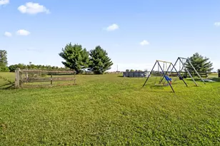 5939 Thompson Rd, Ashville, OH 43103 - Photo 87