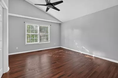 1825 Brandigen Lane, Columbus, OH 43228 - Photo 7