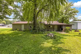 8781 Lancaster Thornville Rd NE, Pleasantville, OH 43148 - Photo 19