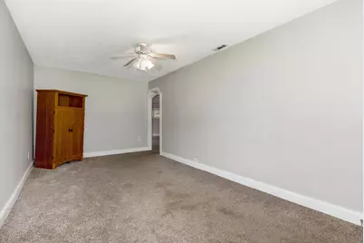 8781 Lancaster Thornville Road NE, Pleasantville, OH 43148 - Photo 29