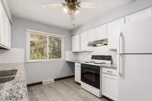 [Address not provided], Columbus, OH 43220 - Photo 9