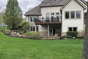 1551 Riverwood Ln, Powell, OH 43065 - Photo 3