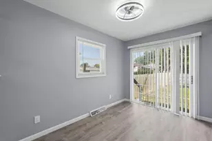 990 Reeb Ave, Columbus, OH 43207 - Photo 7