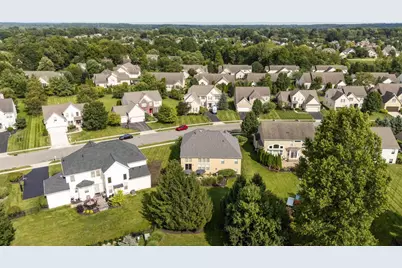 8302 Danbridge Way, Westerville, OH 43082 - Photo 91