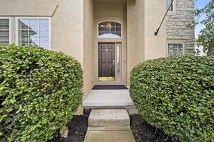 8302 Danbridge Way, Westerville, OH 43082 - Photo 5