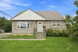 806 E Lincoln Ave, Columbus, OH 43229 - Photo 1