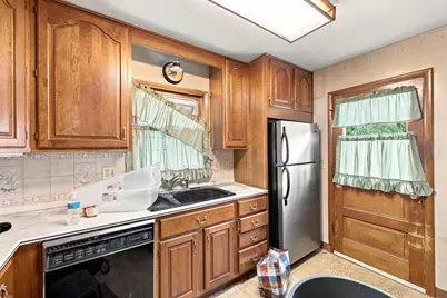806 E Lincoln Avenue, Columbus, OH 43229 - Photo 5