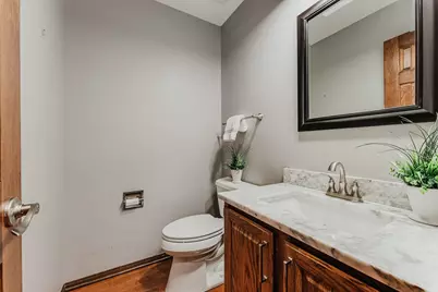 8222 Sanctuary Drive, Columbus, OH 43235 - Photo 9
